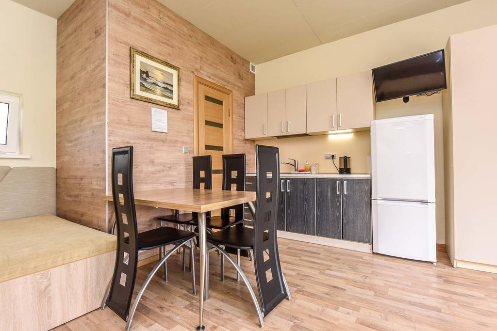 Apartamentai Trys Pusys Šventoji Dış mekan fotoğraf